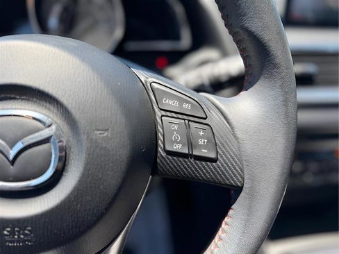 Used 2014 MAZDA MAZDA3 s Grand Touring FWD image 40