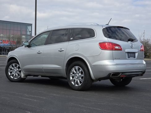 Used 2015 Buick Enclave Leather image 15