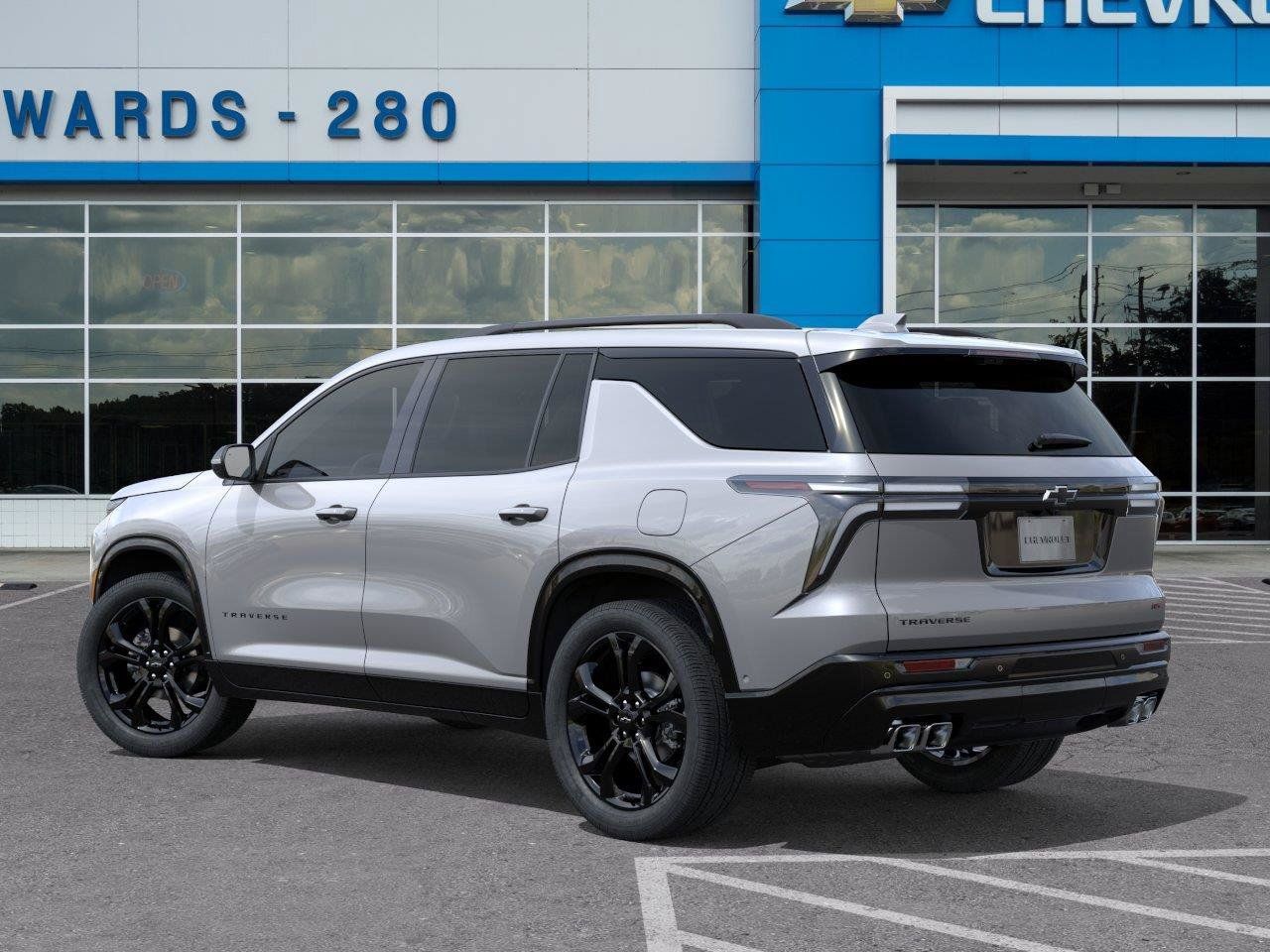 New 2027 Chevrolet Traverse RS w/ LPO, Floor Liner Package FWD image 3