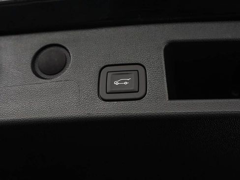 New 2026 GMC Terrain Elevation w/ Elevation Premium Package image 9