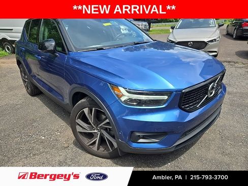 Used 2020 Volvo XC40 T5 R-Design w/ Protection Package Premier AWD/4WD image 1