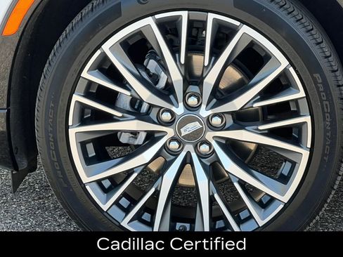 Certified 2024 Cadillac XT4 Sport AWD/4WD image 7