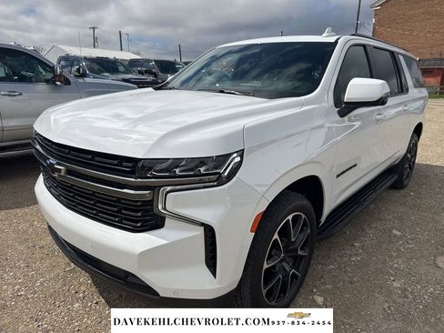 Used 2022 Chevrolet Suburban RST w/ Luxury Package image 1