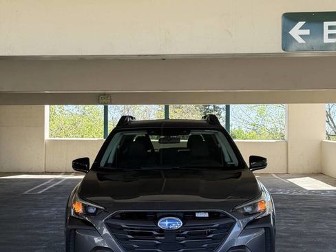 Used 2025 Subaru Outback Premium image 2