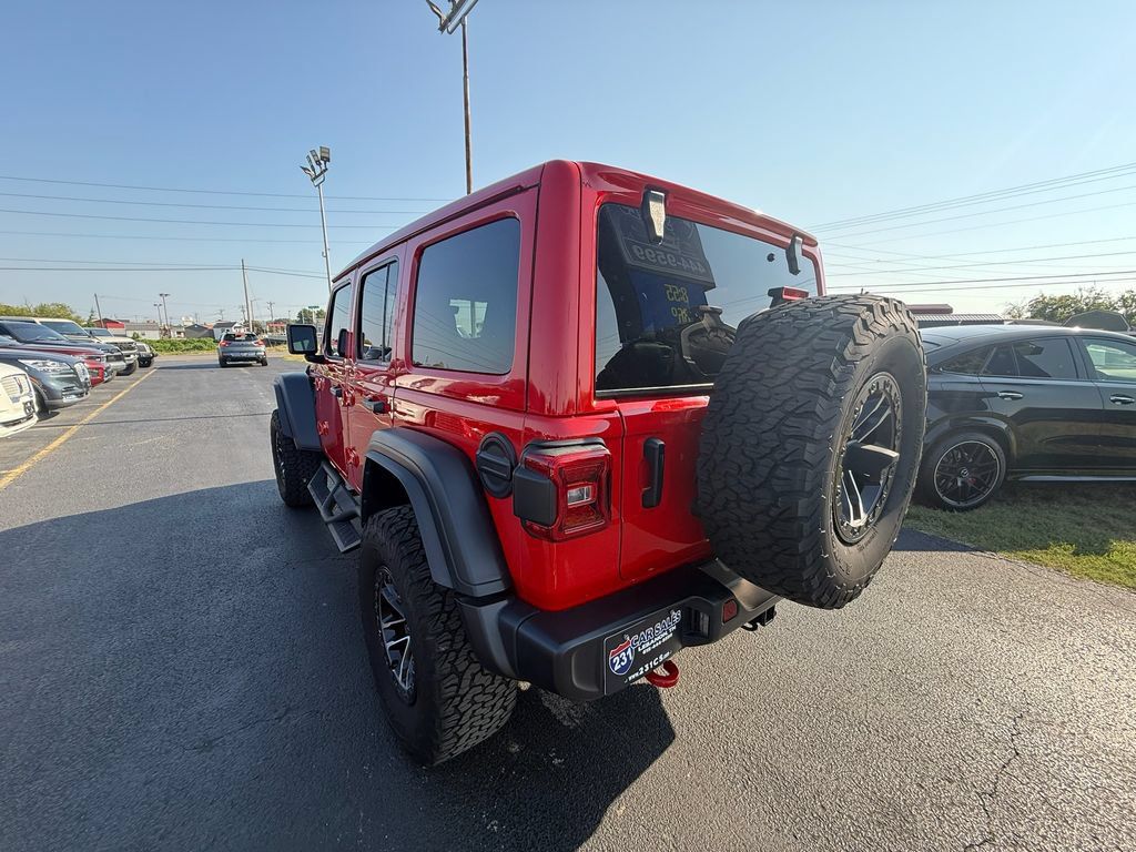 Used 2025 Jeep Wrangler Unlimited Rubicon w/ XTREMEE 35" Tire Package AWD/4WD image 6
