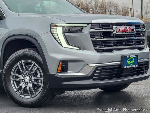 Certified 2025 GMC Acadia Elevation image 2