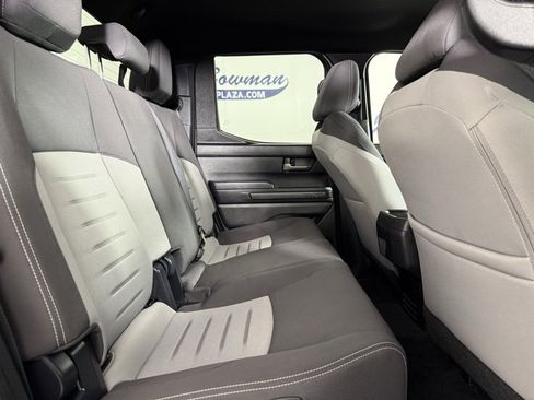 Used 2025 Toyota Tacoma TRD Off-Road image 19