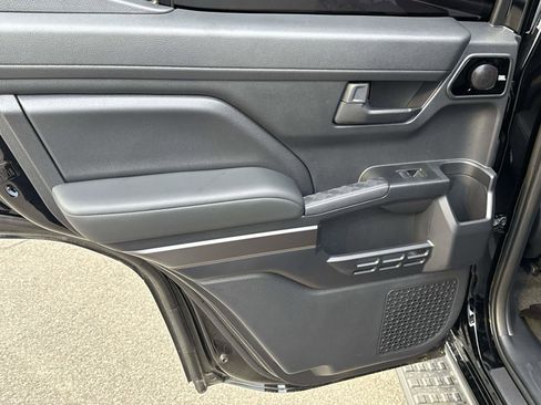 Used 2025 Toyota 4Runner TRD Off-Road Premium image 14