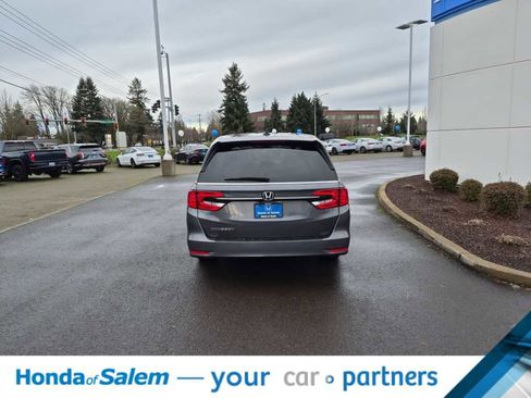 Used 2024 Honda Odyssey EX-L image 5