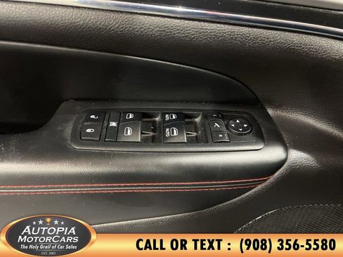 Used 2018 Jeep Grand Cherokee Trailhawk AWD/4WD image 20