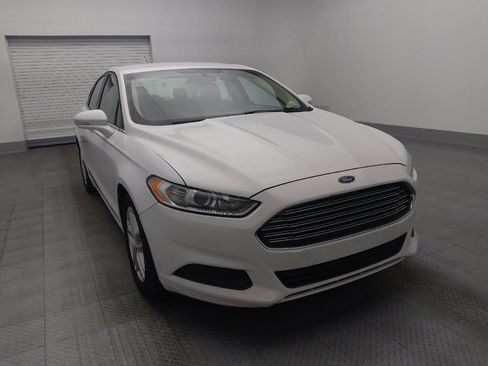 Used 2016 Ford Fusion SE image 14