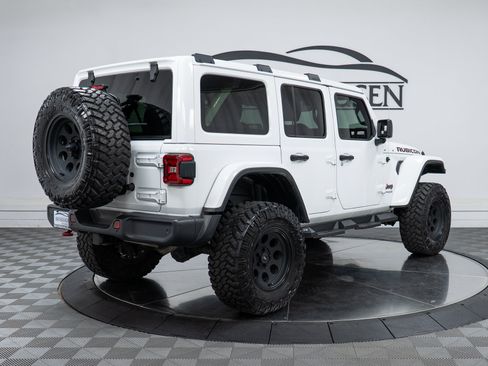 Used 2019 Jeep Wrangler Unlimited Rubicon w/ Dual Top Group AWD/4WD image 5