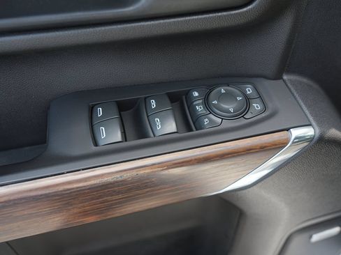Certified 2022 Chevrolet Silverado 3500 High Country w/ Z71 Off-Road Package AWD/4WD image 18