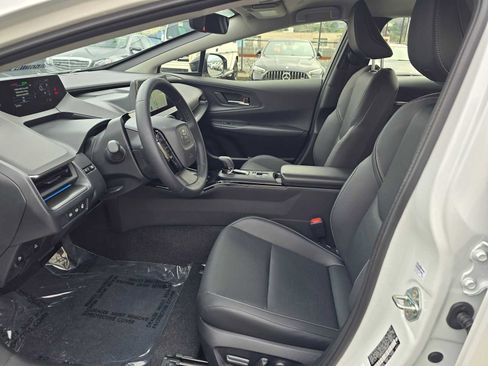 Used 2026 Toyota Prius Plug-In Hybrid image 22