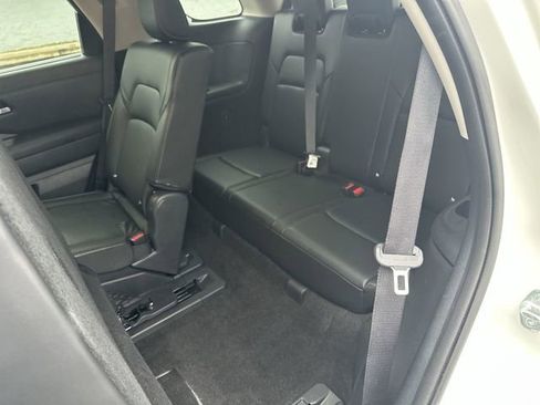 Certified 2023 Nissan Pathfinder SL image 30