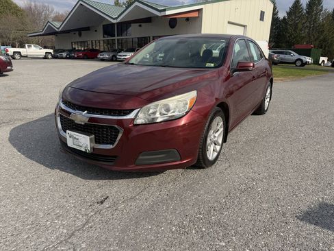 Used 2015 Chevrolet Malibu LT w/ Power Convenience Package FWD image 1