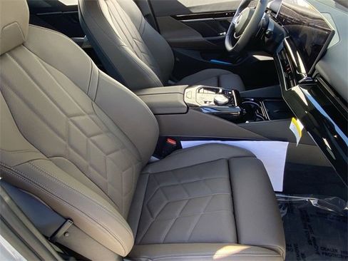 New 2026 BMW 530i w/ Premium Package image 11