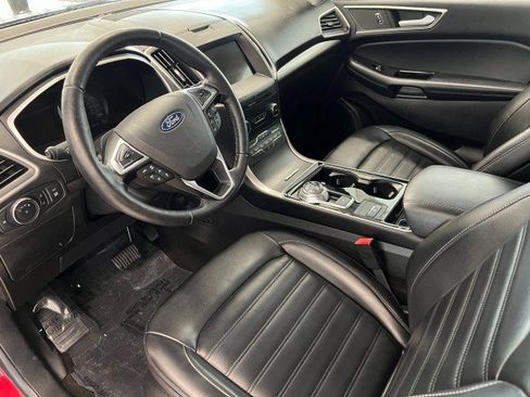 Used 2019 Ford Edge SEL w/ Equipment Group 201A AWD/4WD image 11