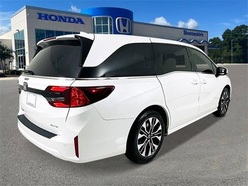 New 2026 Honda Odyssey Elite image 5
