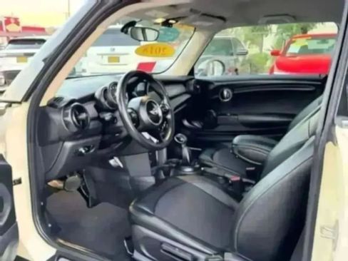 Used 2018 MINI Cooper 2-Door Hardtop FWD image 13