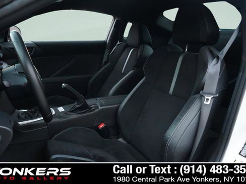 Used 2023 Toyota GR86 Premium image 43