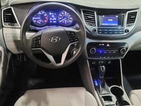 Used 2017 Hyundai Tucson SE AWD/4WD image 22