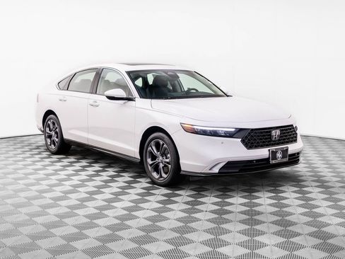 New 2026 Honda Accord EX-L image 8
