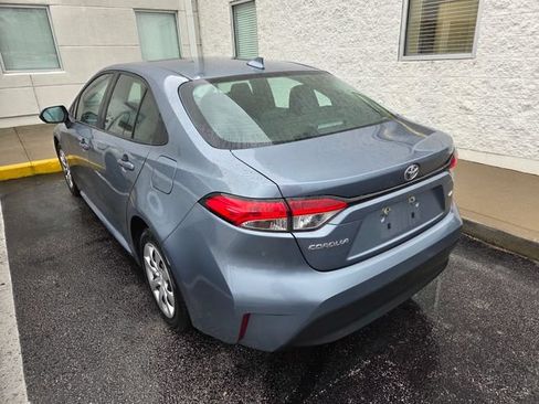 Used 2024 Toyota Corolla LE FWD image 7
