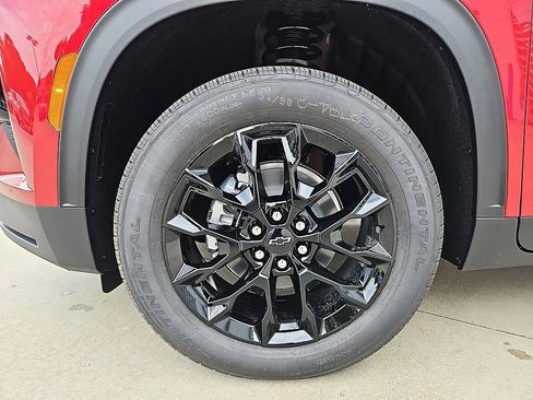 New 2026 Chevrolet Traverse LT w/ Midnight/Sport Edition AWD/4WD image 8