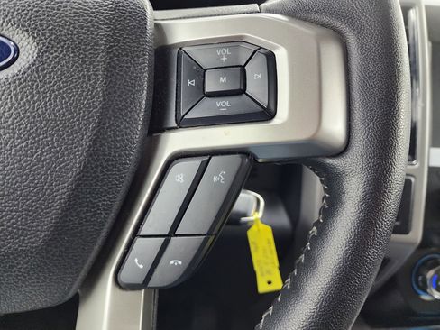 Used 2020 Ford F250 Lariat image 16