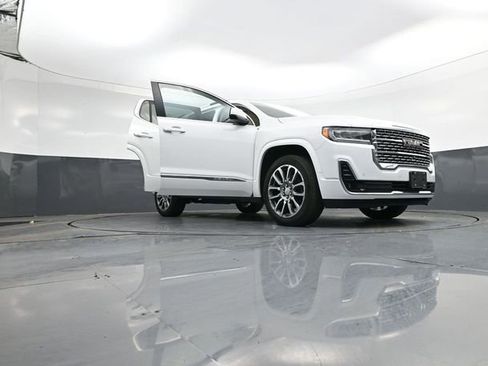 Used 2023 GMC Acadia Denali w/ Denali Ultimate Package image 40