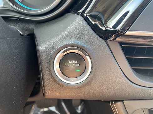 Used 2018 Buick Envision Essence w/ LPO, Cargo Package image 18