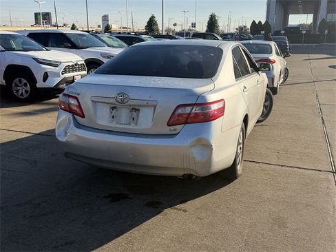 Used 2007 Toyota Camry SE image 5