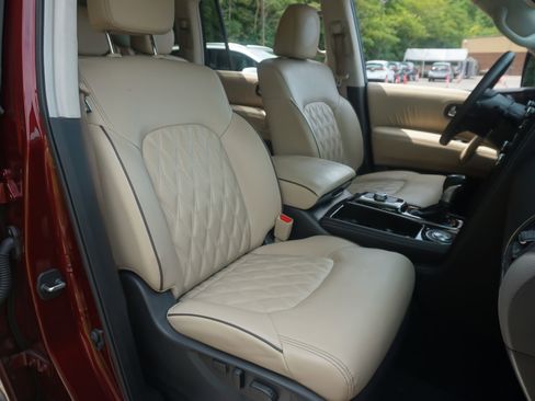 Used 2024 Nissan Armada Platinum w/ Cargo Package image 24