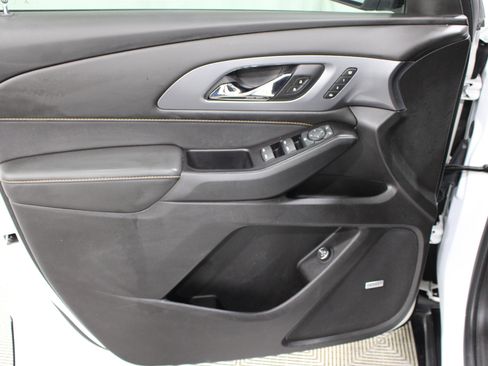 Used 2019 Chevrolet Traverse Premier w/ Redline Edition image 6