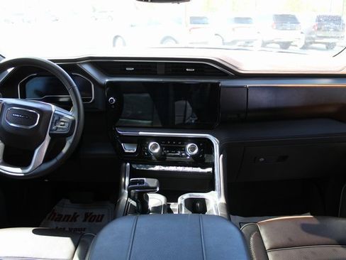 Used 2024 GMC Sierra 1500 Denali w/ Technology Package image 24