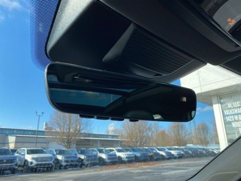 New 2026 Volkswagen Tiguan SE R-Line image 42