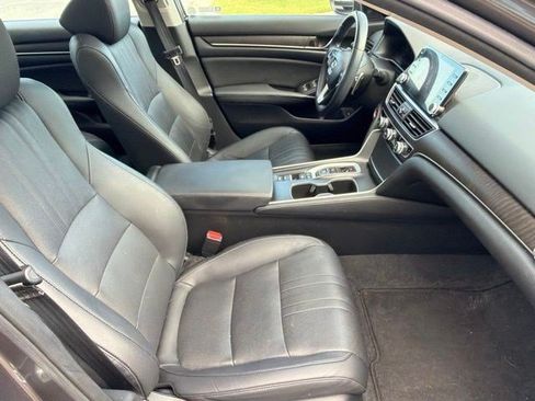 Used 2021 Honda Accord EX-L image 28