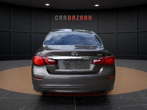 Used 2015 INFINITI Q70 3.7 image 6