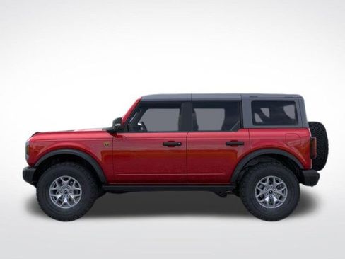 New 2025 Ford Bronco Badlands image 5
