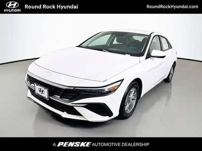 New 2026 Hyundai Elantra SE
