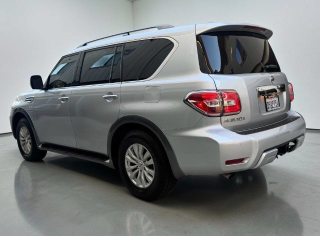 Used 2017 Nissan Armada SV w/ Driver Package AWD/4WD image 4