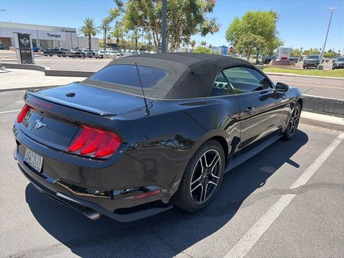 Used 2021 Ford Mustang Premium RWD image 3