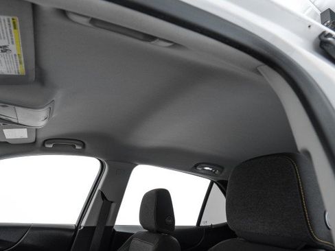 Used 2022 Chevrolet Equinox LT w/ Driver Convenience Package image 26