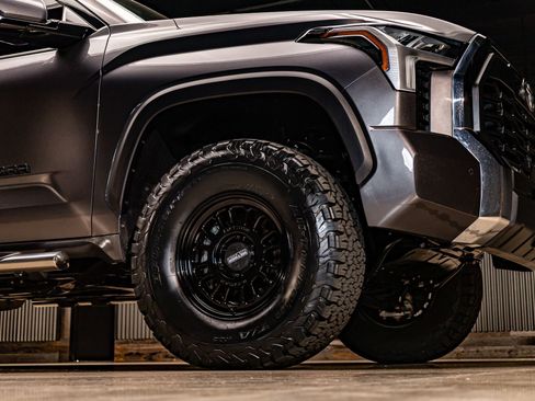 Used 2022 Toyota Tundra SR5 image 16