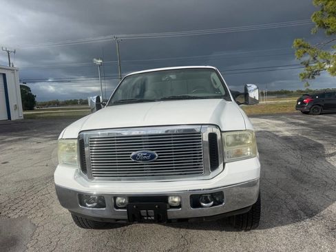 Used 2006 Ford F350 Lariat image 13