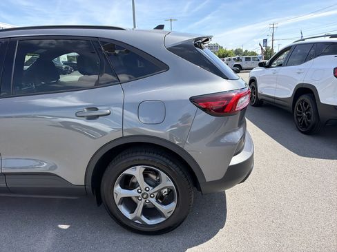 Used 2025 Ford Escape ST-Line AWD/4WD image 10