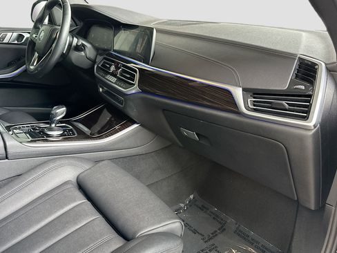 Used 2021 BMW X5 sDrive40i w/ Premium Package image 31