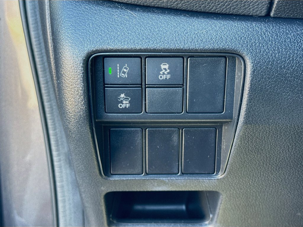 Used 2020 Honda CR-V EX image 17