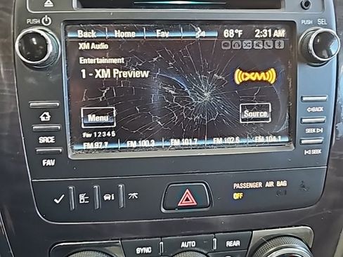 Used 2016 Buick Enclave Leather image 11